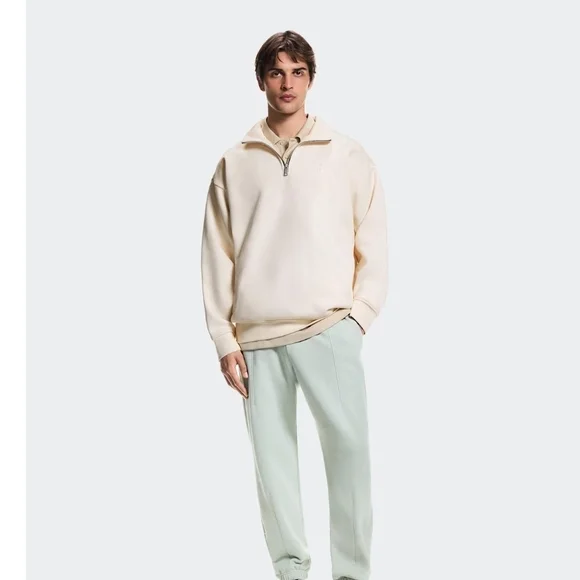 On Running Men's Club Pants, sweatpants, Joggers L - Men's Large NWT - Picture 2 of 11